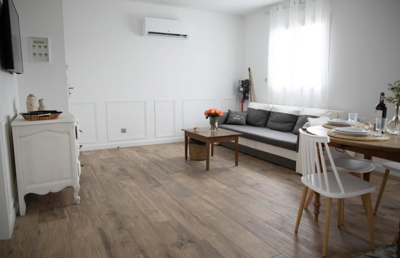 Superbe Appartement - L'Escapade Onzain Exteriör bild
