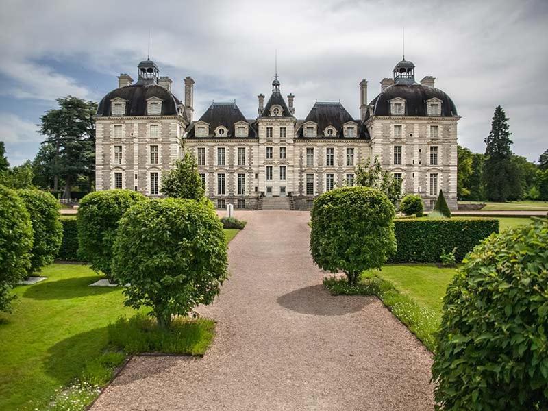 Superbe Appartement - L'Escapade Onzain Exteriör bild