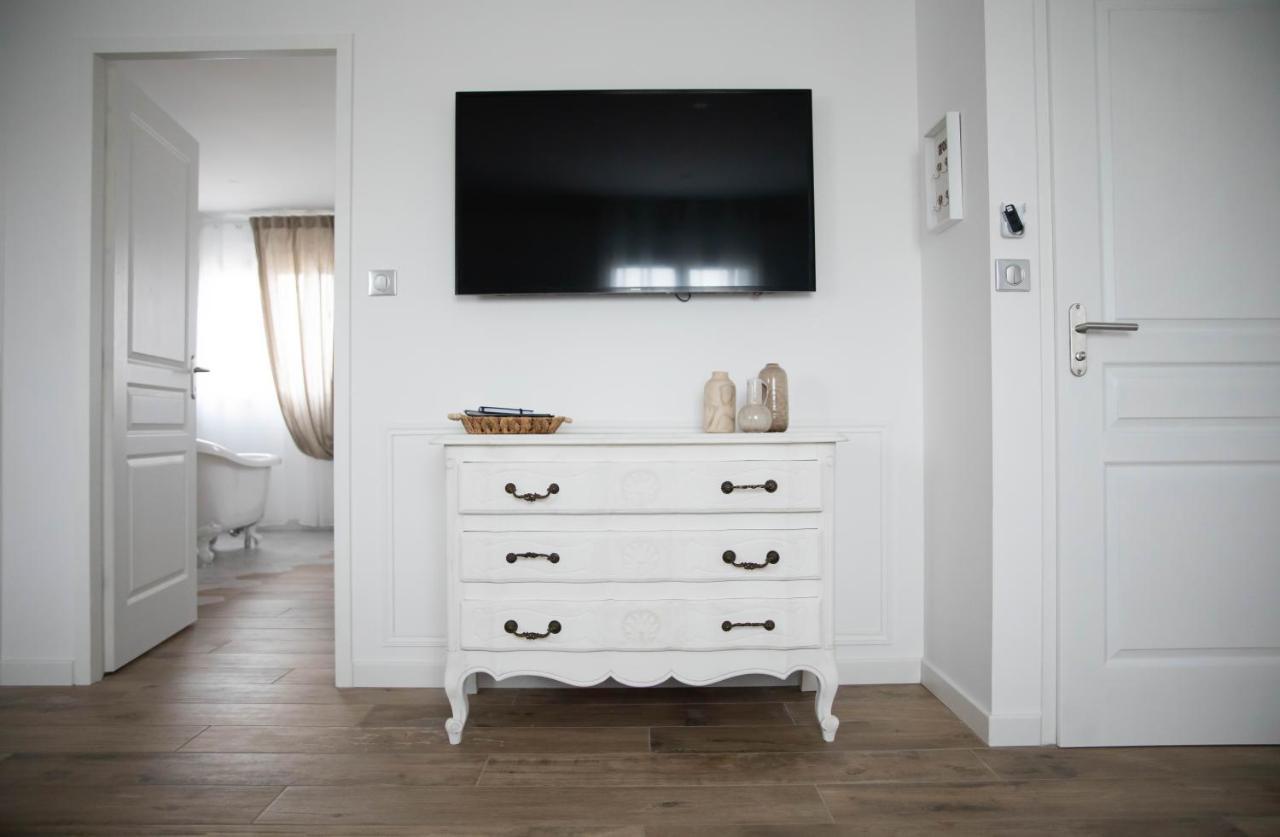 Superbe Appartement - L'Escapade Onzain Exteriör bild